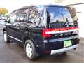 2011 Mitsubishi Delica D5