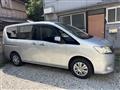 2013 Nissan Serena