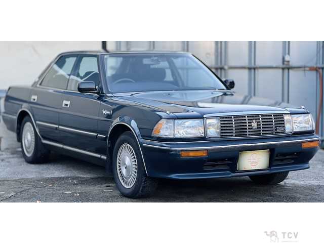1990 Toyota Crown