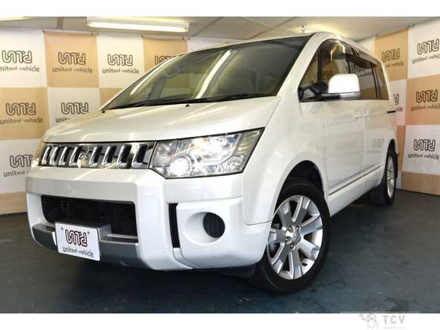 2019 Mitsubishi Delica D5