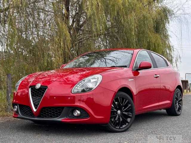 2017 Alfa Romeo Alfa Romeo Others