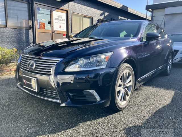 2013 Lexus LS