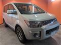 2012 Mitsubishi Delica D5