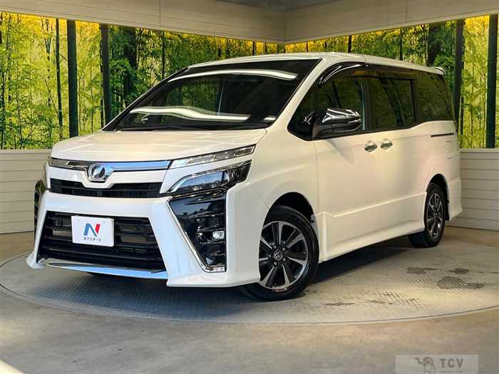 2020 Toyota Voxy