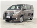 2014 Toyota Noah