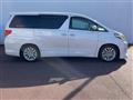 2012 Toyota Alphard