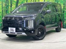 2022 Mitsubishi Delica D5