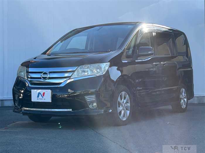 2013 Nissan Serena