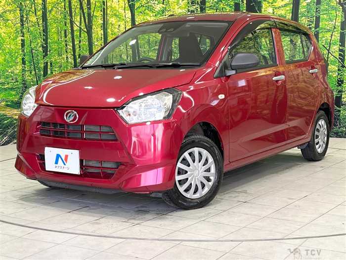 2017 Daihatsu Mira Es