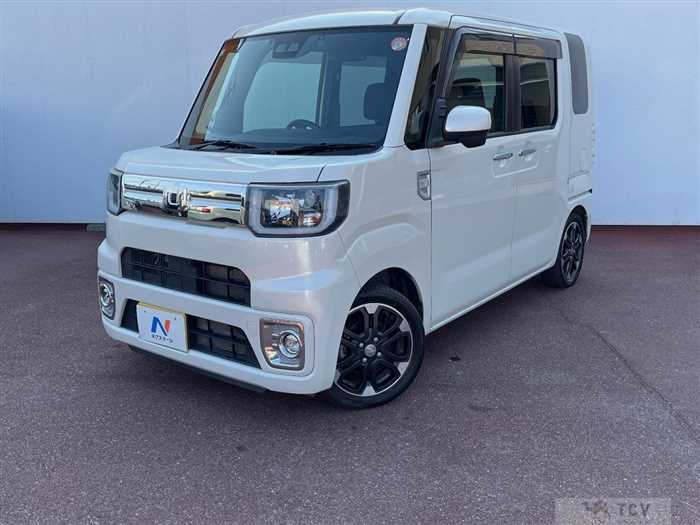 2020 Daihatsu WAKE