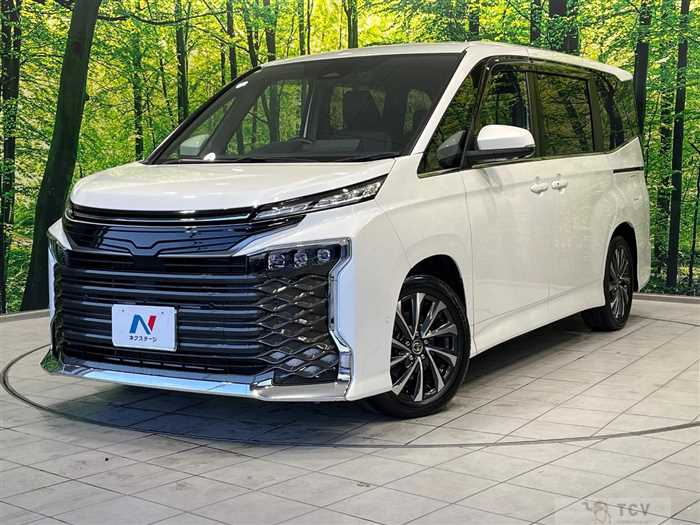 2023 Toyota Voxy