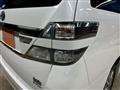 2013 Toyota Vellfire