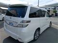 2010 Toyota Vellfire