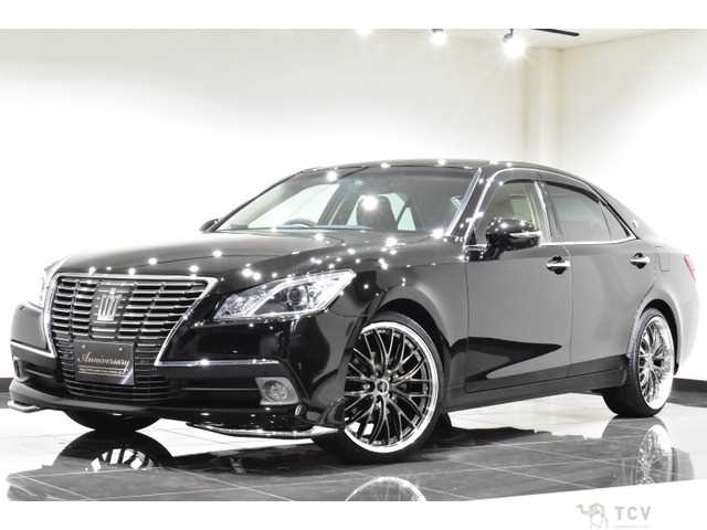 2013 Toyota Crown
