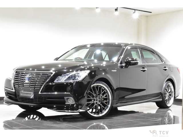 2013 Toyota Crown
