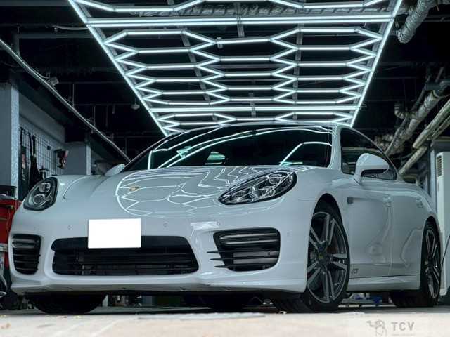 2014 Porsche Porsche Others