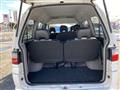 2004 Mitsubishi Delica Spacegear
