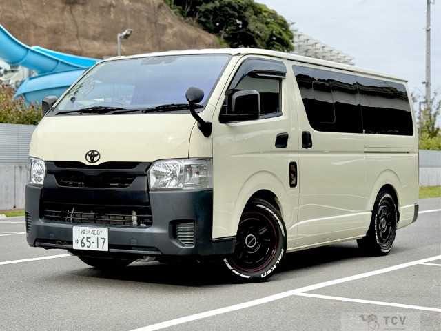 2022 Toyota Hiace Van