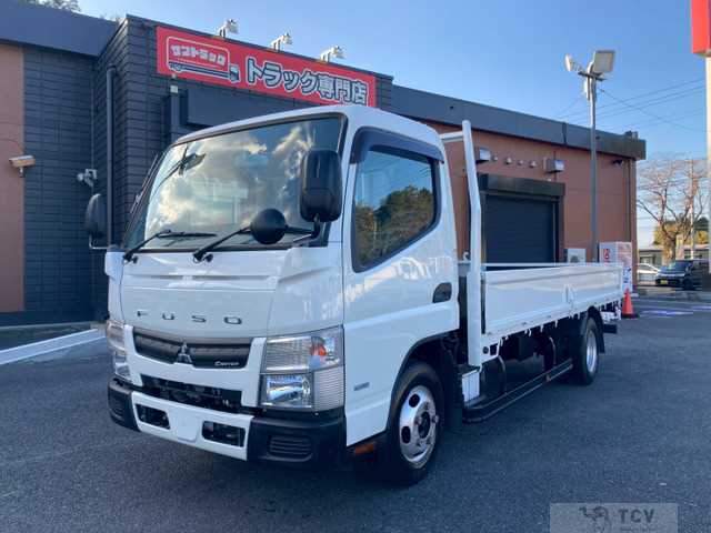 2013 Mitsubishi Canter