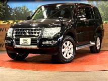 2014 Mitsubishi Pajero