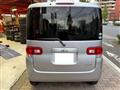 2011 Daihatsu Tanto