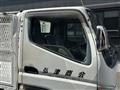 2004 Mitsubishi Canter