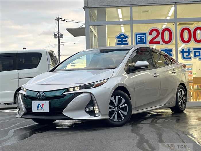 2017 Toyota Prius PHV