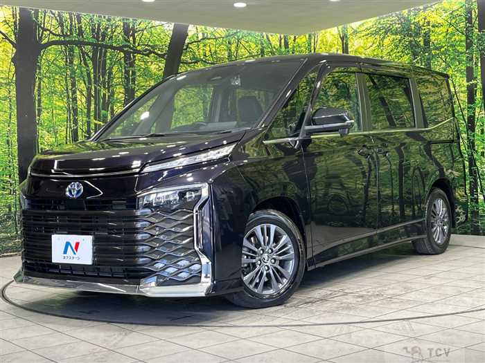 2024 Toyota Voxy