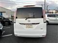 2011 Nissan Serena