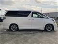 2010 Toyota Vellfire