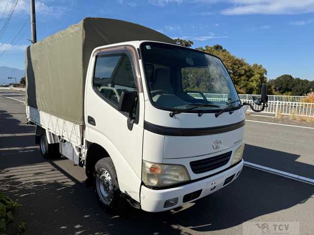 2006 Toyota Dyna Truck
