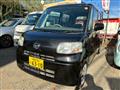 2011 Daihatsu Tanto