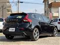 2016 Volvo V40