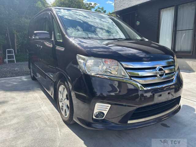 2012 Nissan Serena