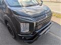 2019 Mitsubishi Delica D5