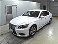 2016 Lexus LS