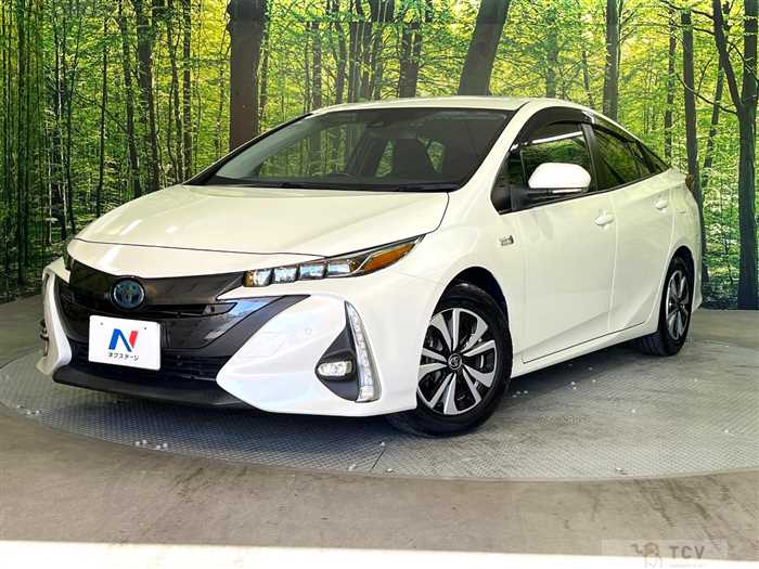 2019 Toyota Prius PHV