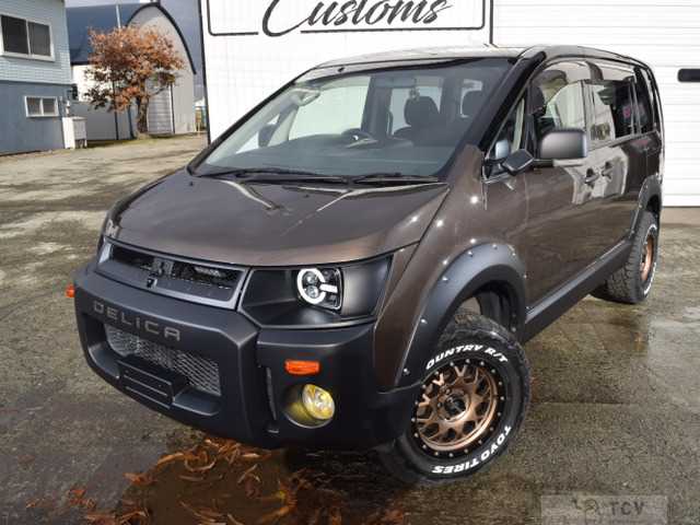 2013 Mitsubishi Delica D5