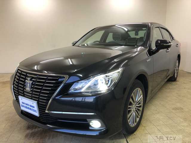 2015 Toyota Crown
