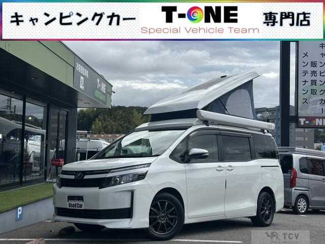 2017 Toyota Voxy