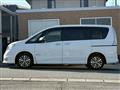 2015 Nissan Serena