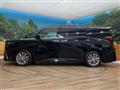 2023 Toyota Alphard Hybrid