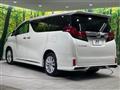 2016 Toyota Alphard