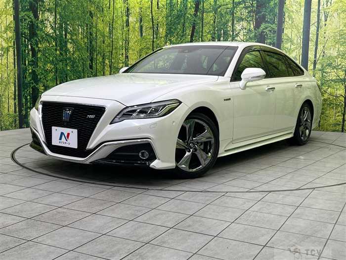 2018 Toyota Crown Hybrid