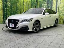 2018 Toyota Crown Hybrid