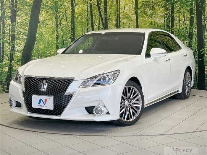 2015 Toyota Crown