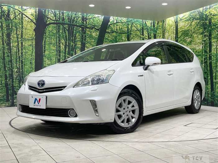 2012 Toyota PRIUS α