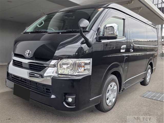 2025 Toyota Hiace Wagon