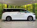 2024 Toyota Alphard Hybrid