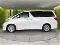 2013 Toyota Alphard